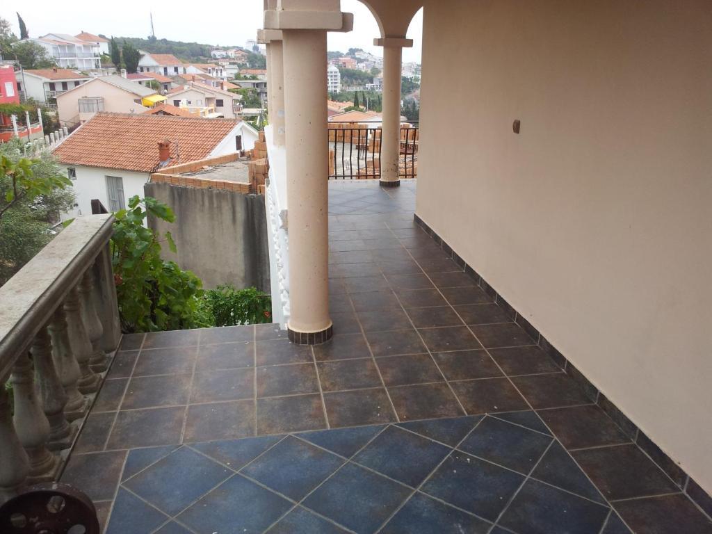 Apartments Tara Ulcinj Exterior foto